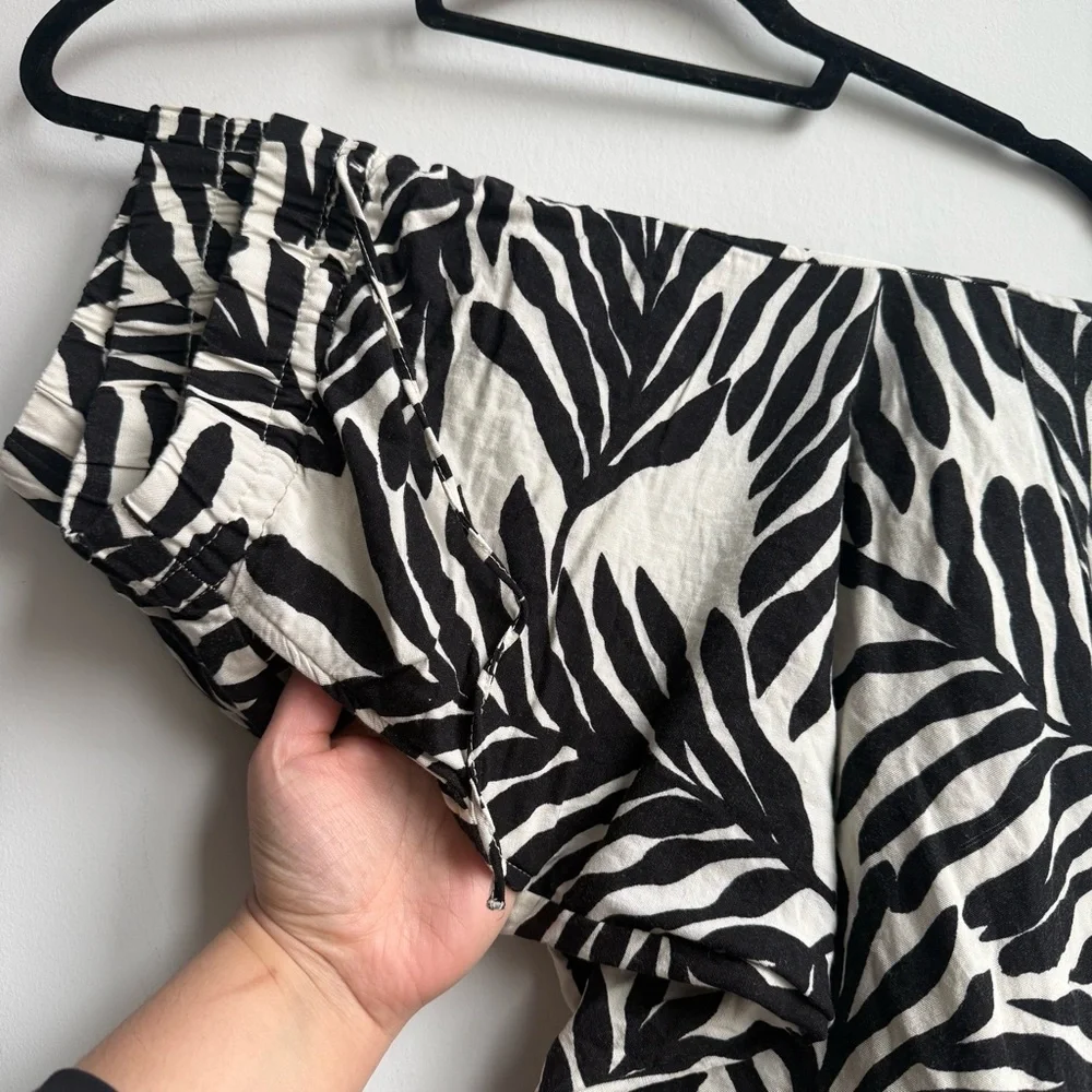 H&M Black White Tropical Leaf Print Linen Blend Wide Leg Pants S